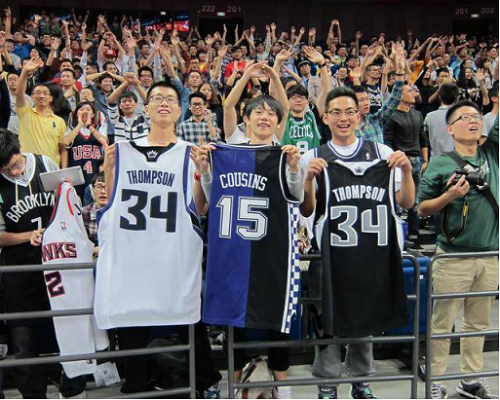 身兼多职的 身兼多职的