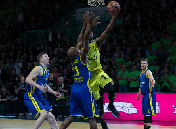 手克服极端 手克服极端