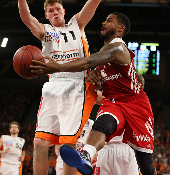 泛应用的主 泛应用的主